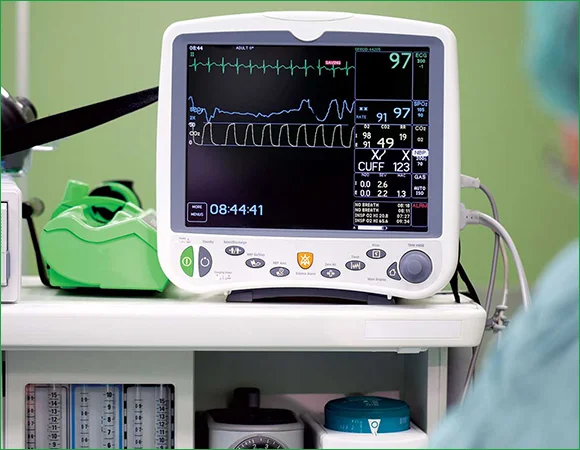 Urządzenia do monitorowania pacjenta przez montaż urządzeń medycznych