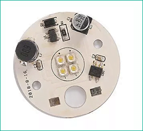 Cree LED チップを搭載した LED PCBA